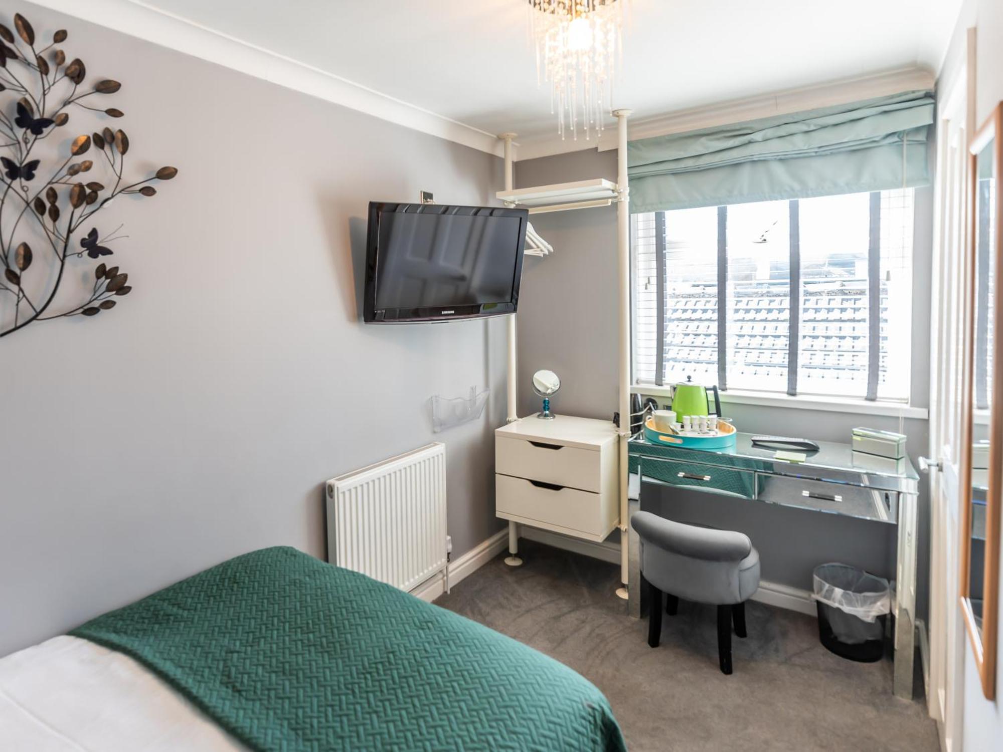 The Kenley Hotel Блекпул Екстериор снимка